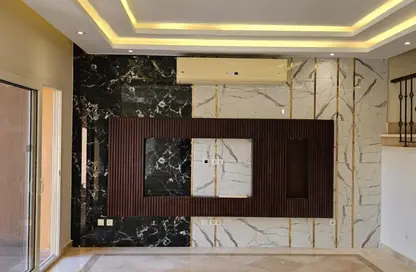 Twin House - 4 Bedrooms - 4 Bathrooms for sale in Mivida - 5th Settlement Compounds - The 5th Settlement - New Cairo City - Cairo