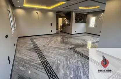 فيلا - 4 غرف نوم - 4 حمامات للايجار في ميفيدا - كمبوندات التجمع الخامس - التجمع الخامس - مدينة القاهرة الجديدة - القاهرة