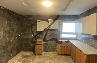 Apartment - 3 Bedrooms - 4 Bathrooms for sale in Hyde Park Business District Mall - South Teseen St. - The 5th Settlement - New Cairo City - Cairo