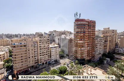 شقة - 3 غرف نوم - 3 حمامات للبيع في شارع مصطفي ماهر - جليم - حي شرق - الاسكندرية