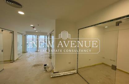 Office Space - Studio - 1 Bathroom for rent in Hyde Park - 5th Settlement Compounds - The 5th Settlement - New Cairo City - Cairo