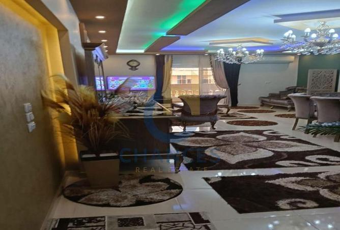 Apartment - 3 Bedrooms - 3 Bathrooms for sale in Thirteenth Sector - Zahraa El Maadi - Hay El Maadi - Cairo