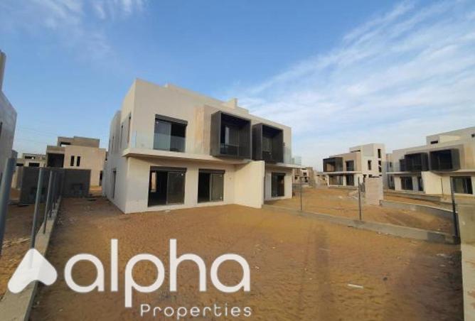 8221811 - Property Image 2