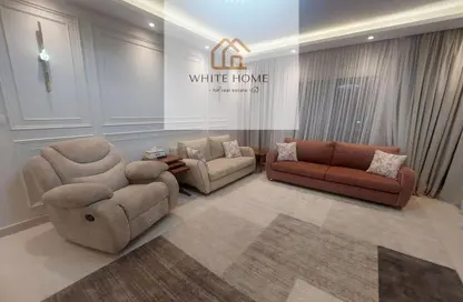 Apartment - 2 Bedrooms - 1 Bathroom for rent in El Rehab Extension - Al Rehab - New Cairo City - Cairo