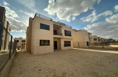 Villa - 3 Bedrooms - 4 Bathrooms for sale in Alma - 2nd District - Sheikh Zayed City - Giza