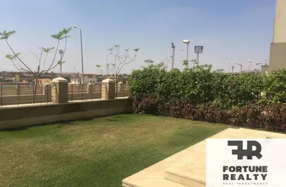 شقة - 2 غرف نوم - 2 حمامات للبيع في ذا فيلدج - المستثمرين الجنوبية - مدينة القاهرة الجديدة - القاهرة