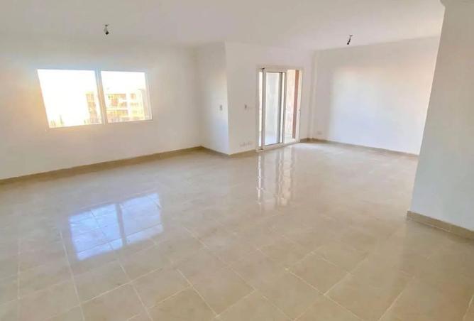 8521740 - Property Image 2