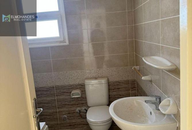 8421025 - Property Image 2