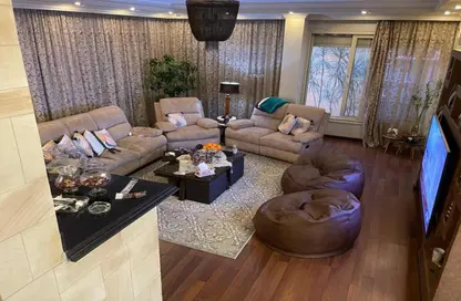 شقة - 3 غرف نوم - 3 حمامات للبيع في عمارات البنفسج - البنفسج - مدينة القاهرة الجديدة - القاهرة