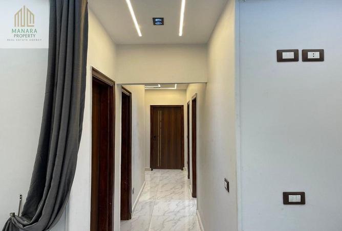 8008716 - Property Image 2