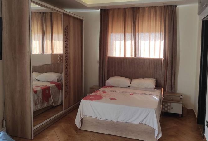 8048783 - Property Image 2