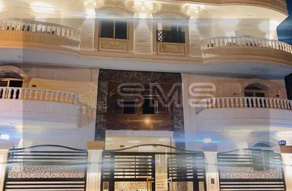 Apartment - 3 Bedrooms - 3 Bathrooms for sale in El Yasmeen 2 - El Yasmeen - New Cairo City - Cairo