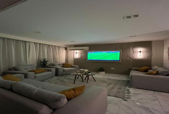 8144546 - Property Image 3