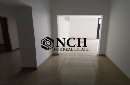 شقة - 3 غرف نوم - 3 حمامات للايجار في مون ريزيدنس - فيفث سكوير - التجمع الخامس - مدينة القاهرة الجديدة - القاهرة