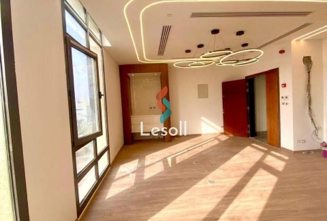 8307973 - Property Image 3