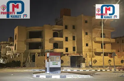 فيلا - 8 غرف نوم - 8 حمامات للبيع في غرب سوميد - مدينة 6 أكتوبر - الجيزة