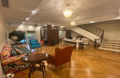 Townhouse - 5 Bedrooms - 4 Bathrooms for sale in Mena Residence - South Investors Area - New Cairo City - Cairo