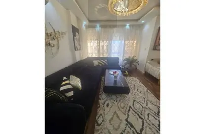 Apartment - 3 Bedrooms - 3 Bathrooms for sale in Madinaty - Cairo