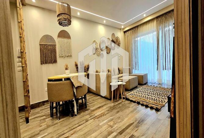 7976308 - Property Image 2