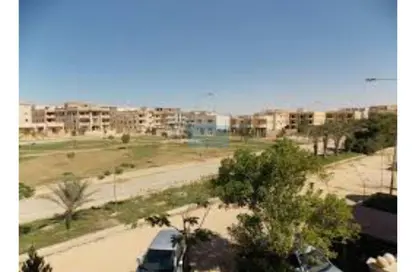 Villa - 3 Bedrooms - 2 Bathrooms for sale in 4th District - Obour City - Qalyubia