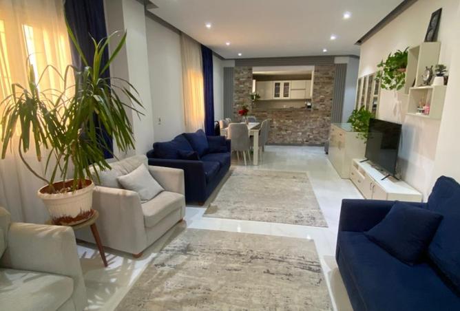 8271844 - Property Image 2