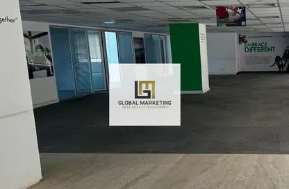 مساحات مكتبية - استوديو - 4 حمامات للايجار في شارع مجمع البنوك - شارع التسعين الجنوبي - التجمع الخامس - مدينة القاهرة الجديدة - القاهرة