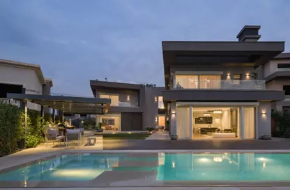 Villa - 5 Bedrooms - 4 Bathrooms for sale in New Giza - Cairo Alexandria Desert Road - 6 October City - Giza