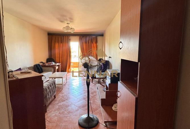 8404606 - Property Image 3