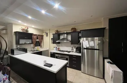 Apartment - 2 Bedrooms - 3 Bathrooms for sale in Al Katameya Plaza - The 1st Settlement - New Cairo City - Cairo