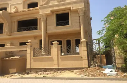 منزل مزدوج - 3 غرف نوم - 3 حمامات للبيع في الفدا جاردنز - كمبوندات الشيخ زايد - الشيخ زايد - الجيزة