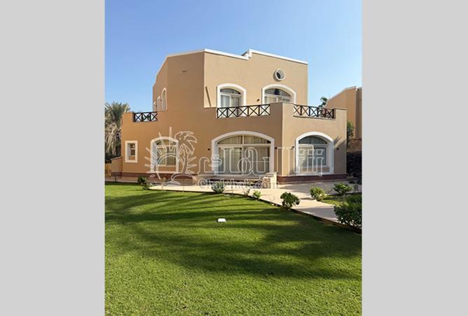 8352870 - Property Image 2