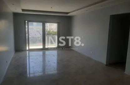 شقة - 2 غرف نوم - 2 حمامات للايجار في جاليريا  مون فالى - المستثمرين الجنوبية - مدينة القاهرة الجديدة - القاهرة