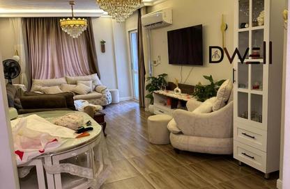 Apartment - 2 Bedrooms - 1 Bathroom for sale in Madinaty - Cairo