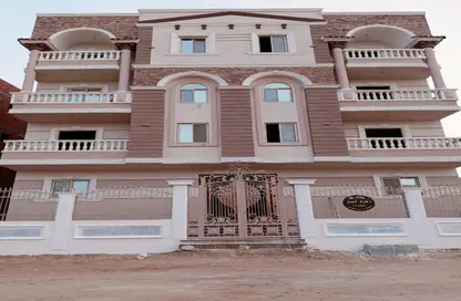 Apartment - 3 Bedrooms - 2 Bathrooms for sale in El Motamayez District - Badr City - Cairo