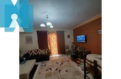 Apartment - 2 Bedrooms - 1 Bathroom for sale in Hadayek Al Mohandessin - 4th District - Sheikh Zayed City - Giza