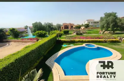 فيلا - 6 غرف نوم - 6 حمامات للايجار في ليك فيو - كمبوندات التجمع الخامس - التجمع الخامس - مدينة القاهرة الجديدة - القاهرة