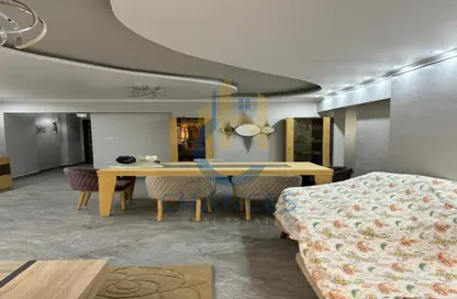 Apartment - 3 Bedrooms - 3 Bathrooms for sale in Grand Gate - Zahraa El Maadi - Hay El Maadi - Cairo