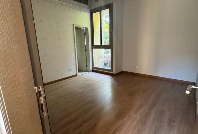 8013832 - Property Image 2