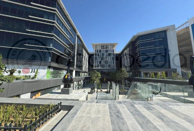 8401153 - Property Image 2