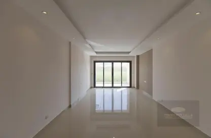 Apartment - 4 Bedrooms - 3 Bathrooms for sale in Village West - Sheikh Zayed Compounds - Sheikh Zayed City - Giza