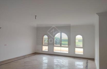 Villa - 4 Bedrooms - 6 Bathrooms for rent in Madinaty - Cairo