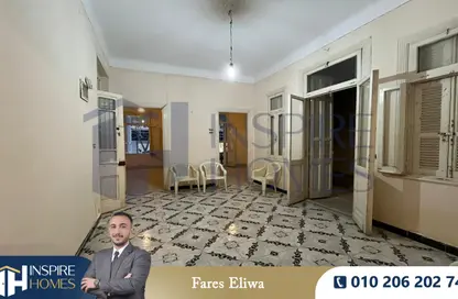 شقة - 4 غرف نوم - 1 حمام للبيع في مصطفي كامل - حي شرق - الاسكندرية