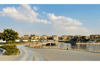 Villa - 3 Bedrooms - 4 Bathrooms for rent in Mivida - 5th Settlement Compounds - The 5th Settlement - New Cairo City - Cairo