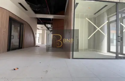 مساحات مكتبية - استوديو - 4 حمامات للايجار في شارع التسعين الجنوبي - التجمع الخامس - مدينة القاهرة الجديدة - القاهرة