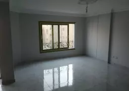 Apartment - 3 Bedrooms - 2 Bathrooms for rent in Ahmed Al Khashab St. - 8th Zone - Nasr City - Cairo