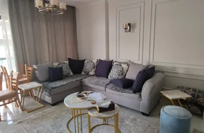 Apartment - 2 Bedrooms - 2 Bathrooms for rent in Lake View Residence - 5th Settlement Compounds - The 5th Settlement - New Cairo City - Cairo