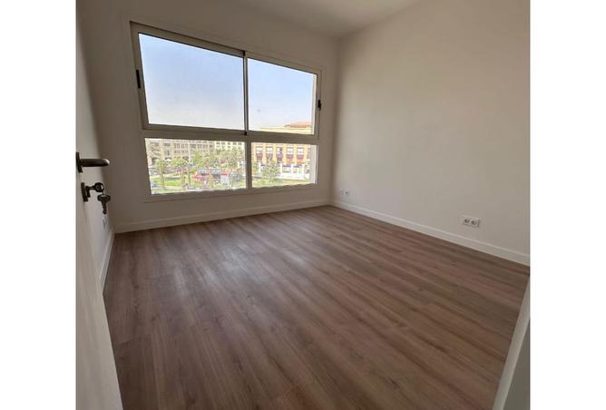 8403547 - Property Image 3