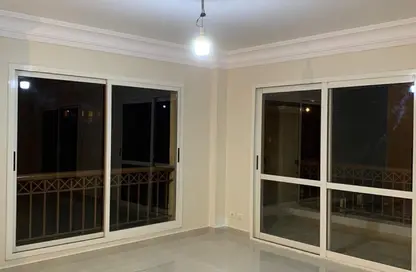 شقة - 4 غرف نوم - 3 حمامات للايجار في مدينتي - القاهرة