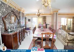 شقة - 5 غرف نوم - 3 حمامات للبيع في الأزاريطة - حي وسط - الاسكندرية