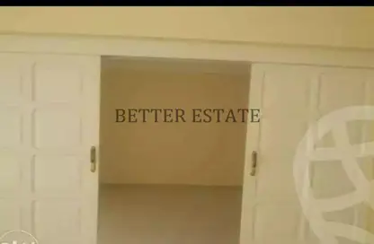 Apartment - 3 Bedrooms - 2 Bathrooms for rent in Madinet Al Sahafeyeen - North Investors Area - New Cairo City - Cairo